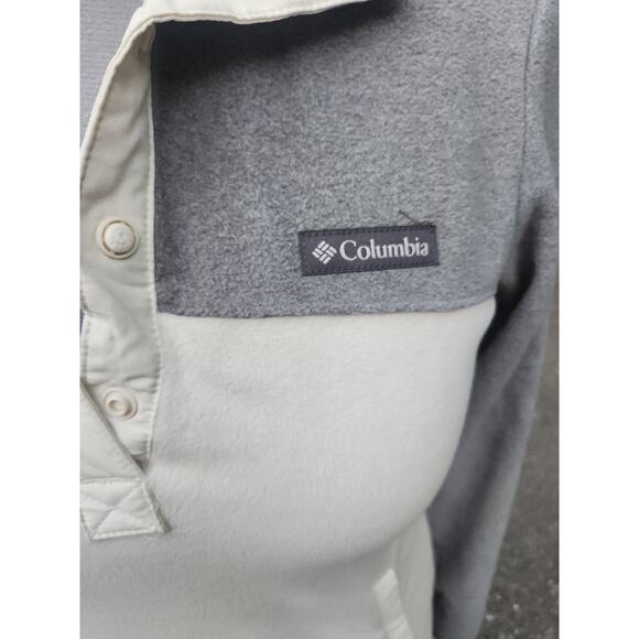 Columbia Sweater Women's XS Pullover Snap Closure Long Sleeve NWT *Flawed Button - Picture 6 of 10